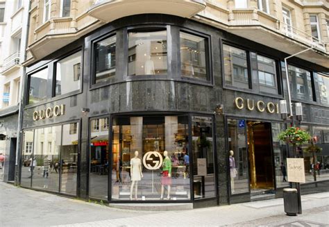 Gucci inaugura il primo hub italiano di economia circolare